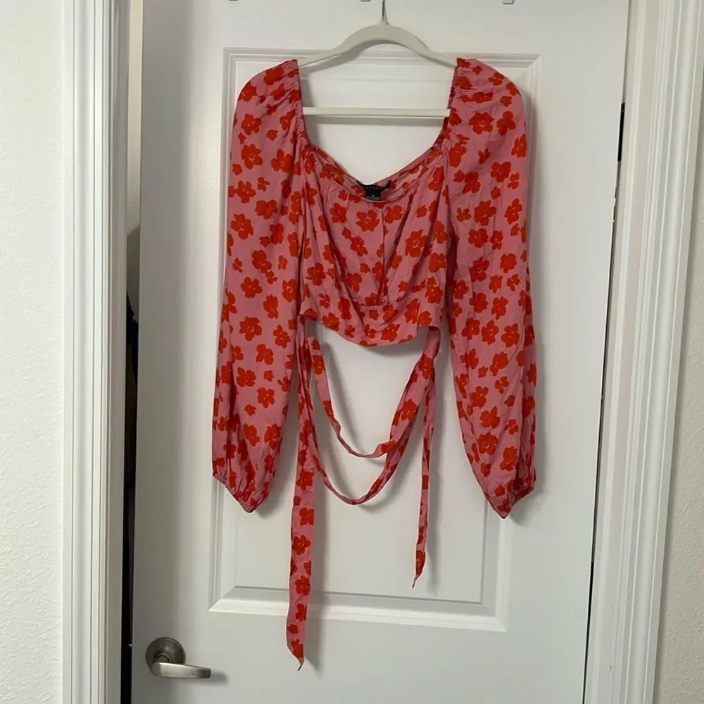 Revolve blouse - Picture 1 of 3
